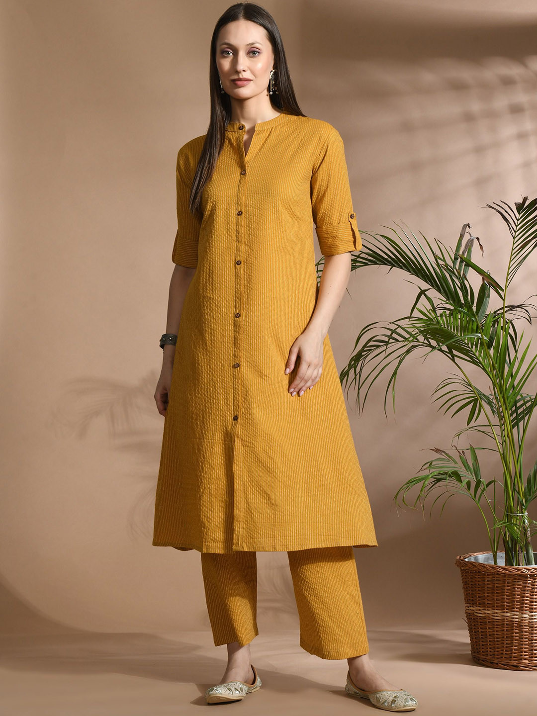 PPAPITA Women Textured Cotton A-Line Kurta with Trousers