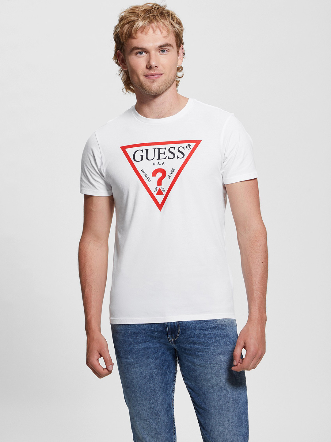GUESS Men Brand Logo Printed Pure Cotton Slim Fit T-shirt