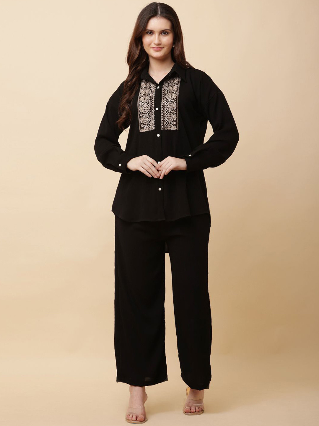 Tawakkul Clothes Embroidered Shirt Collar Neck Shirt With Trousers Co-Ords