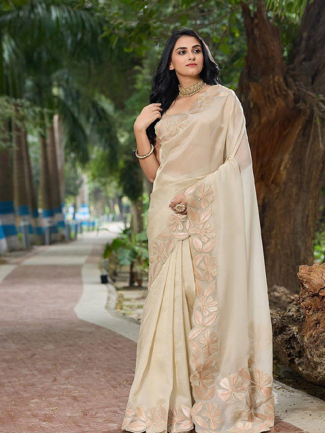 KALINI Embroidered Border Organza Satin Saree