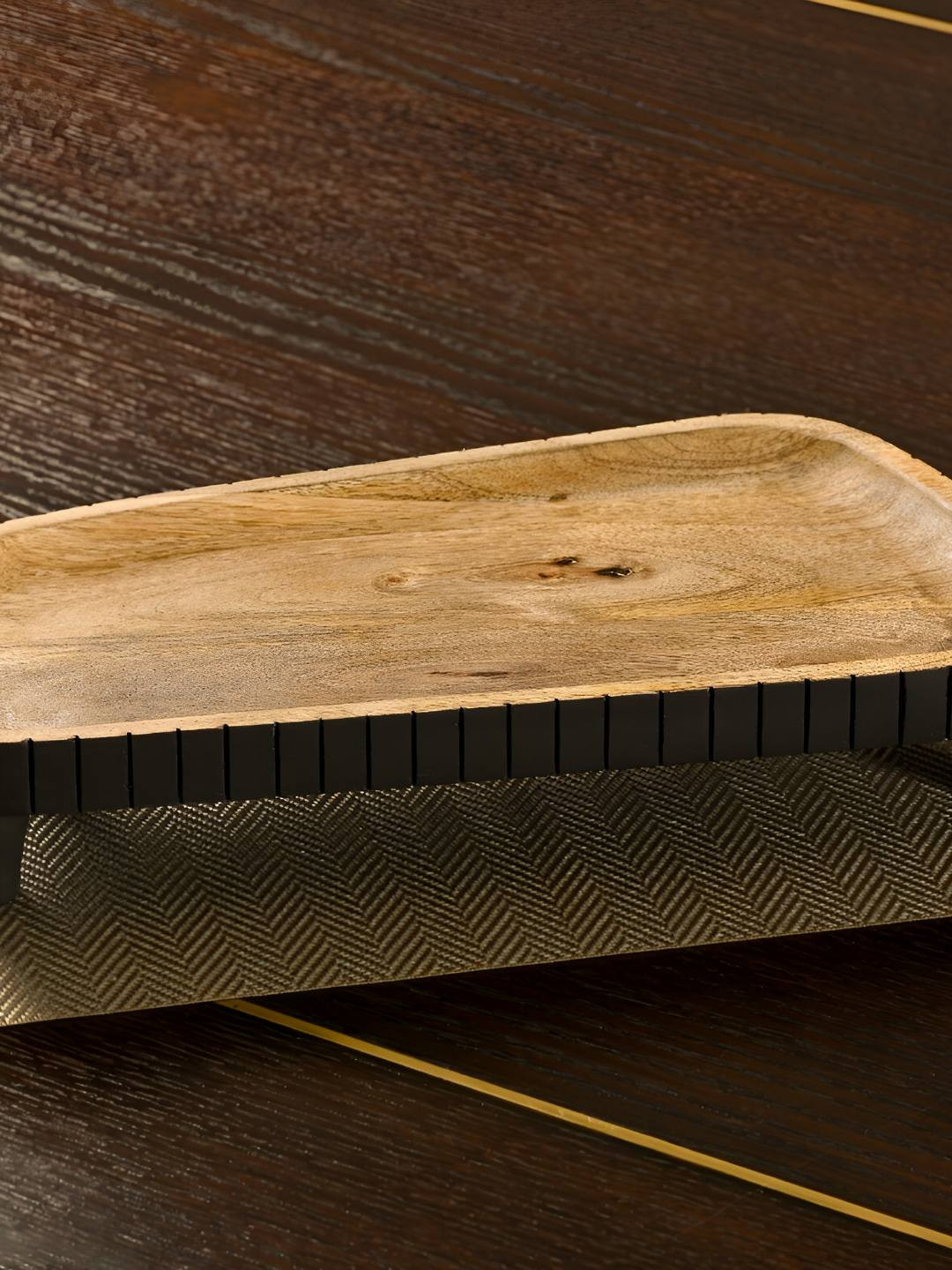 SITARRA LIVING Brown Easy To Clean Wooden Serving Tray