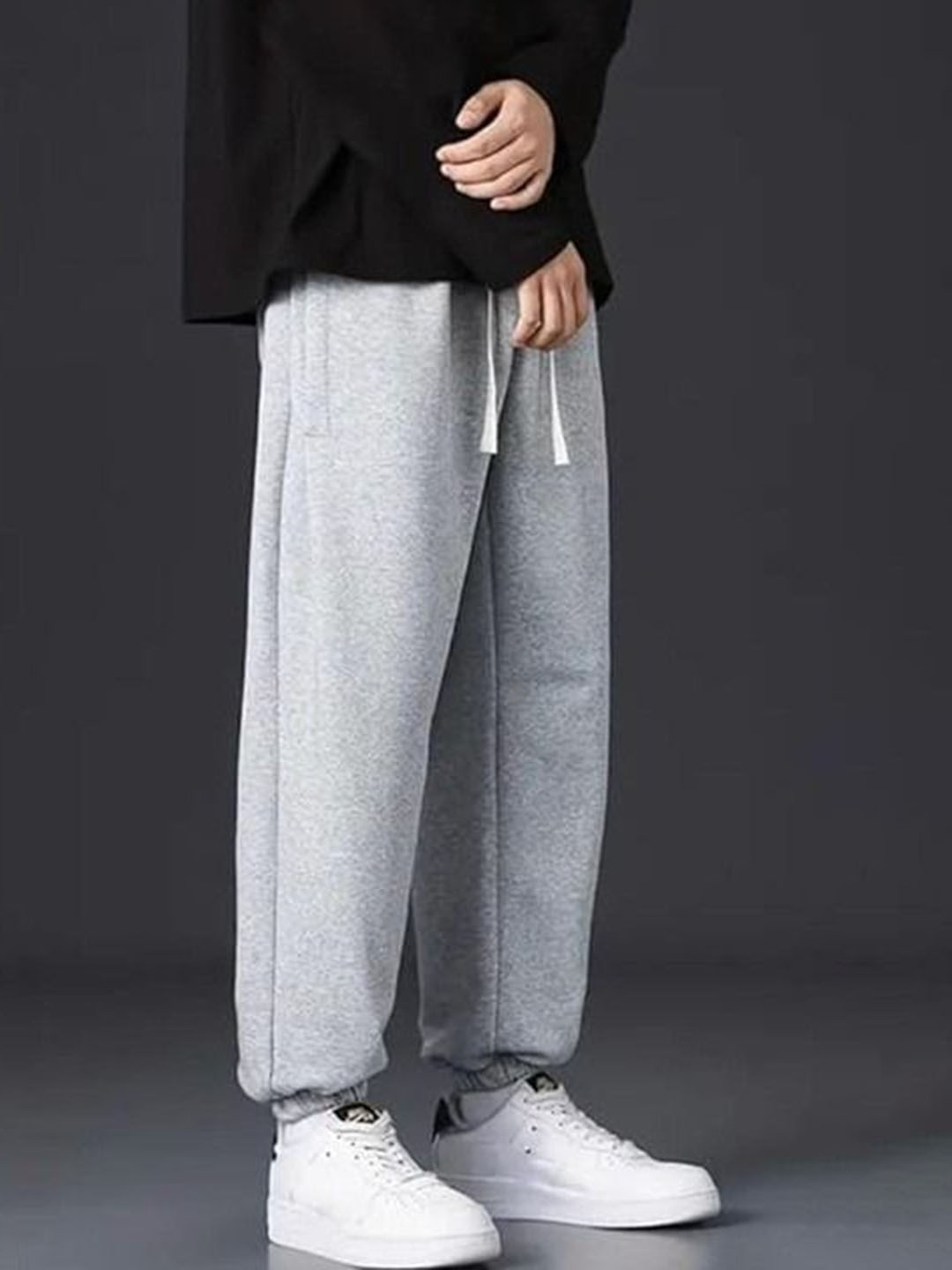 YOU FOREVER Men Cotton Baggy-Fit Mid Rise Joggers