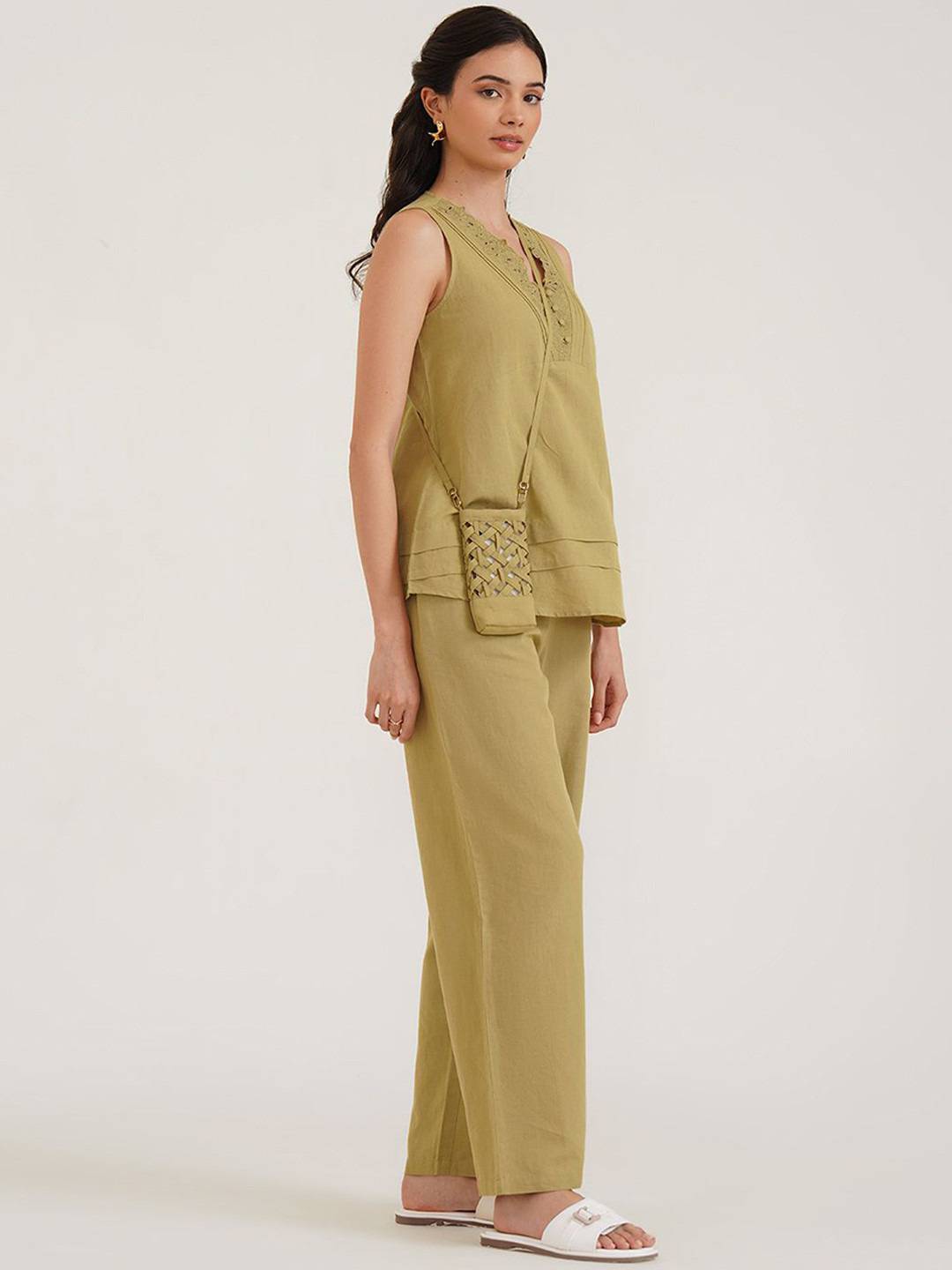 B77 Women Organic Cotton Linen Pants