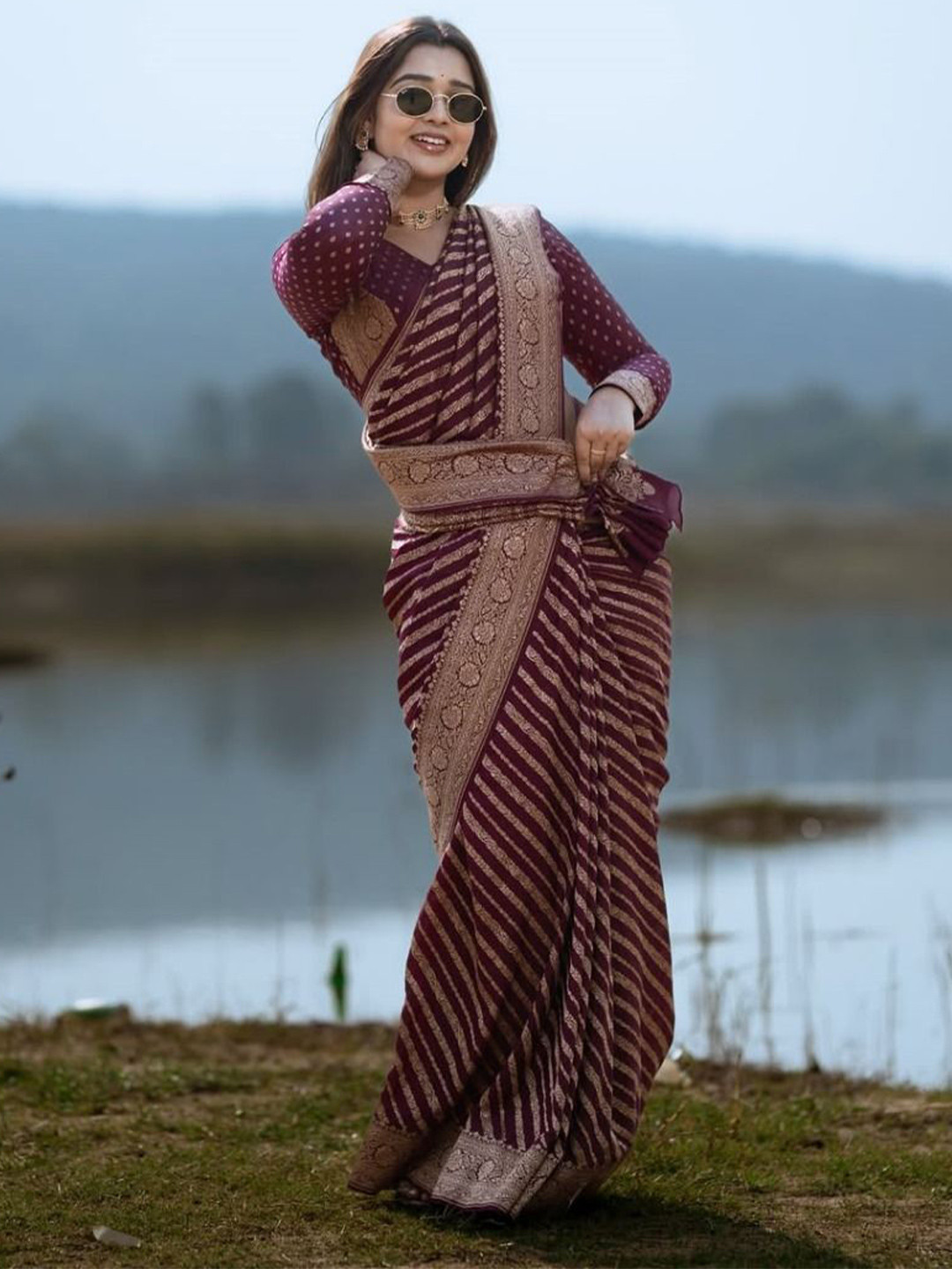 revika Woven Design Zari Kanjeevaram Saree