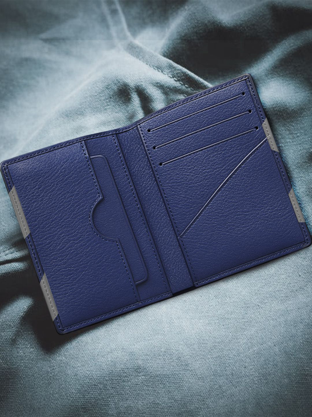 Carlton London Men Checked Leather Card Holder