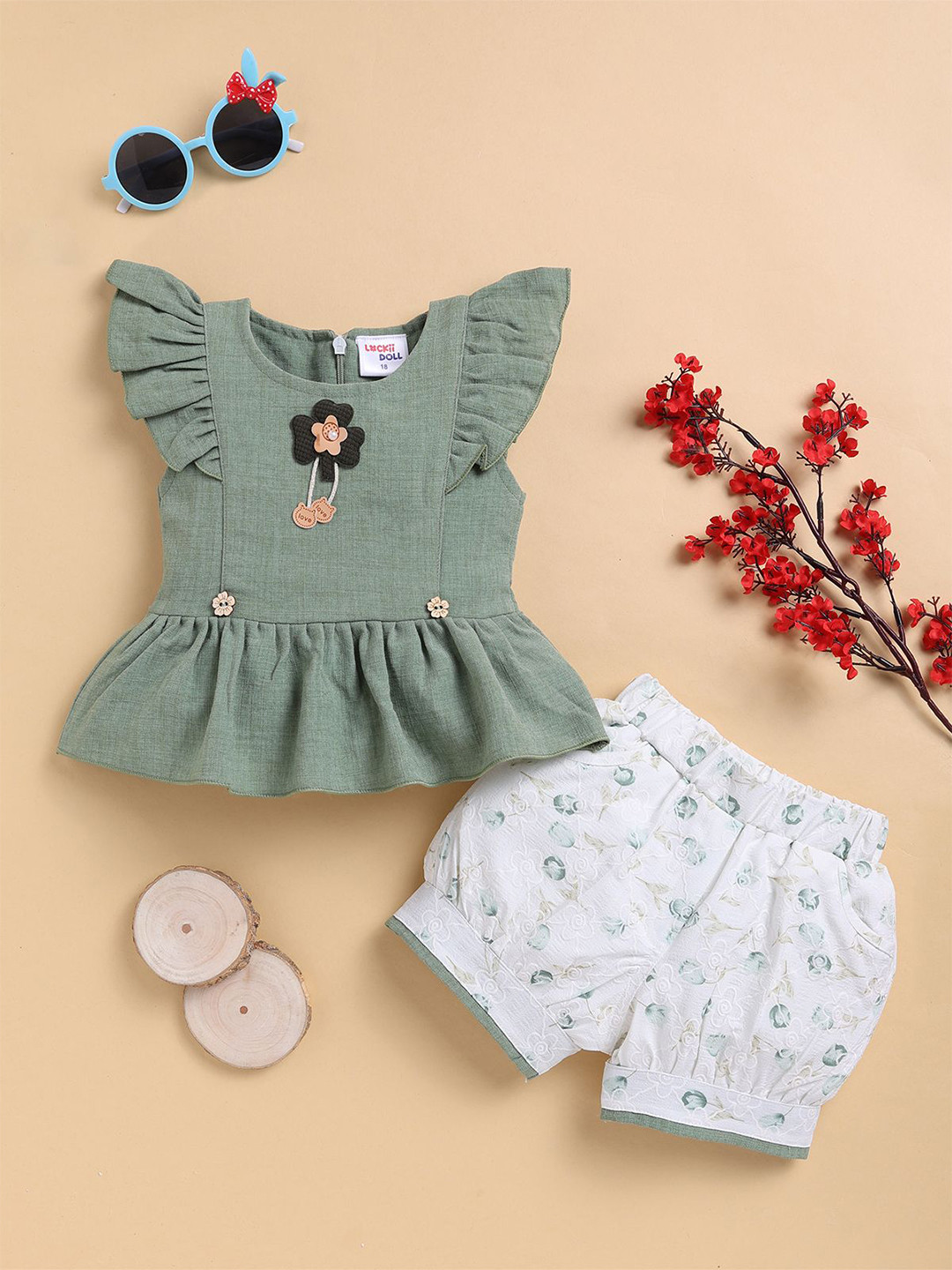 LACKii DOLL Girls Short Sleeves Top With Shorts