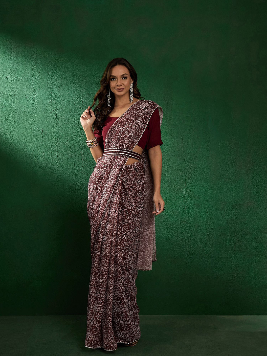 Inddus Bandhani Printed Gotta Patti Poly Georgette Belted Saree with Embellished Belt