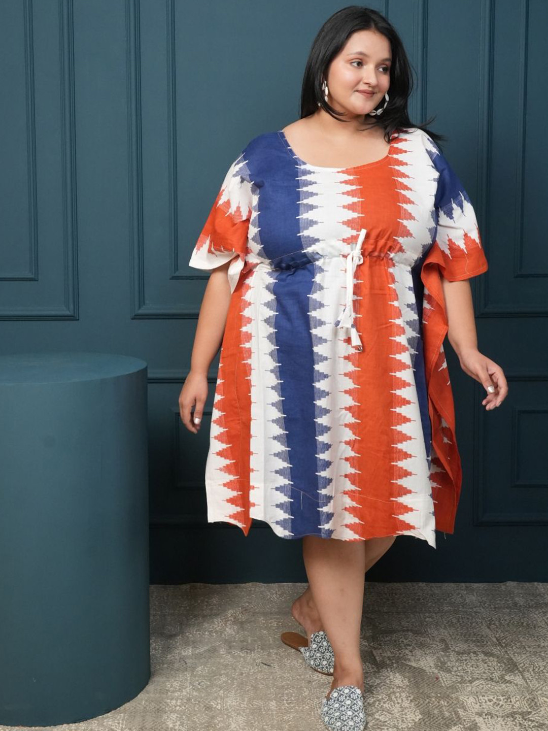 Swadeshi Shringaar Women White Red Blue Zig Zig Stripe Kaftan