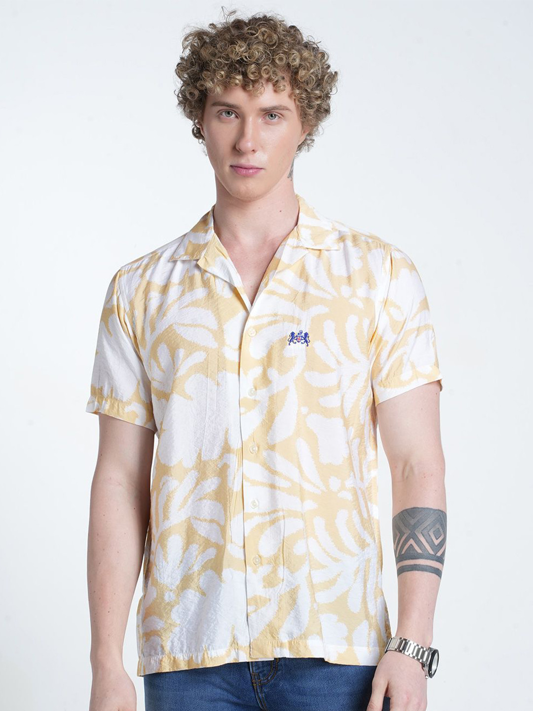 Double Two Relaxed Slim Fit Leaf Printed Resort Collar Chambray Weave Cotton Shirt