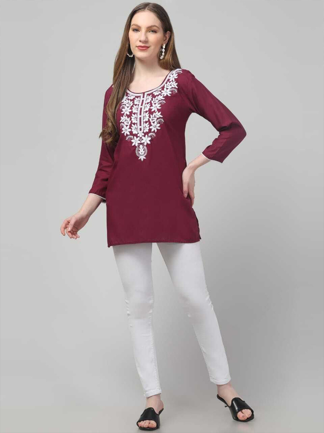 ILMA CREATION Floral Yoke Design Round Neck Cotton Straight Kurta