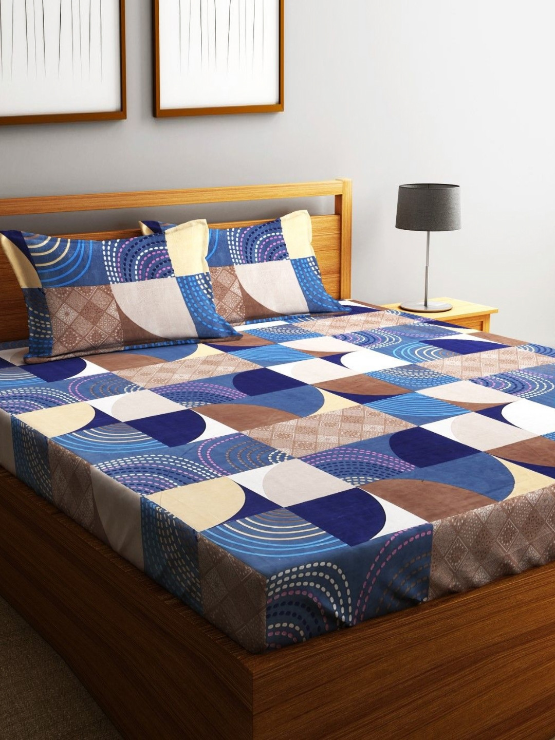 Fashion String Blue & White Printed Microfiber 144 TC Queen Bedsheet Set 2.2 x 2.16 m