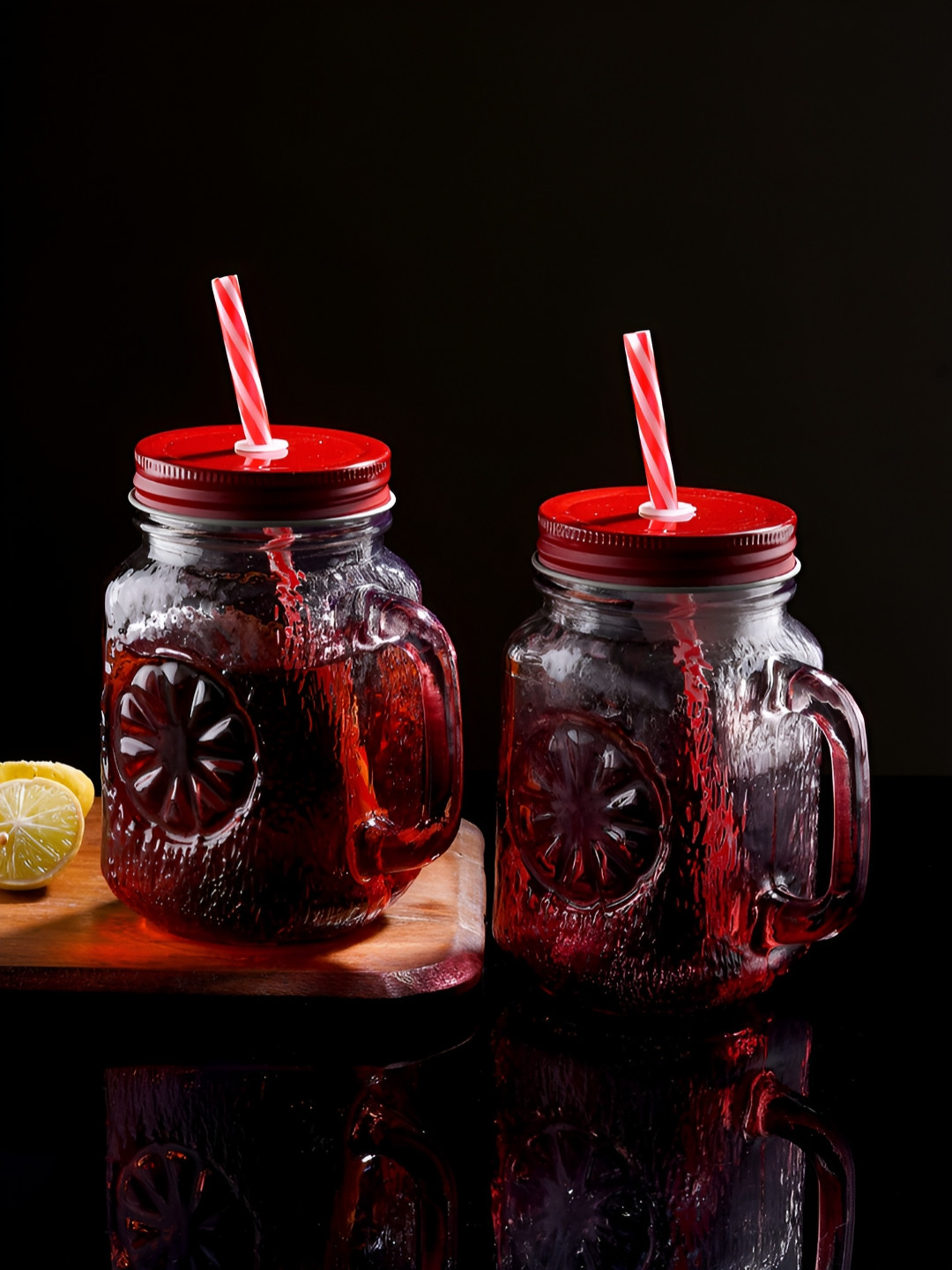 Aura Set of 2 Red Coloured Mason Jar With Metal Lid & Straw 480 ml Each