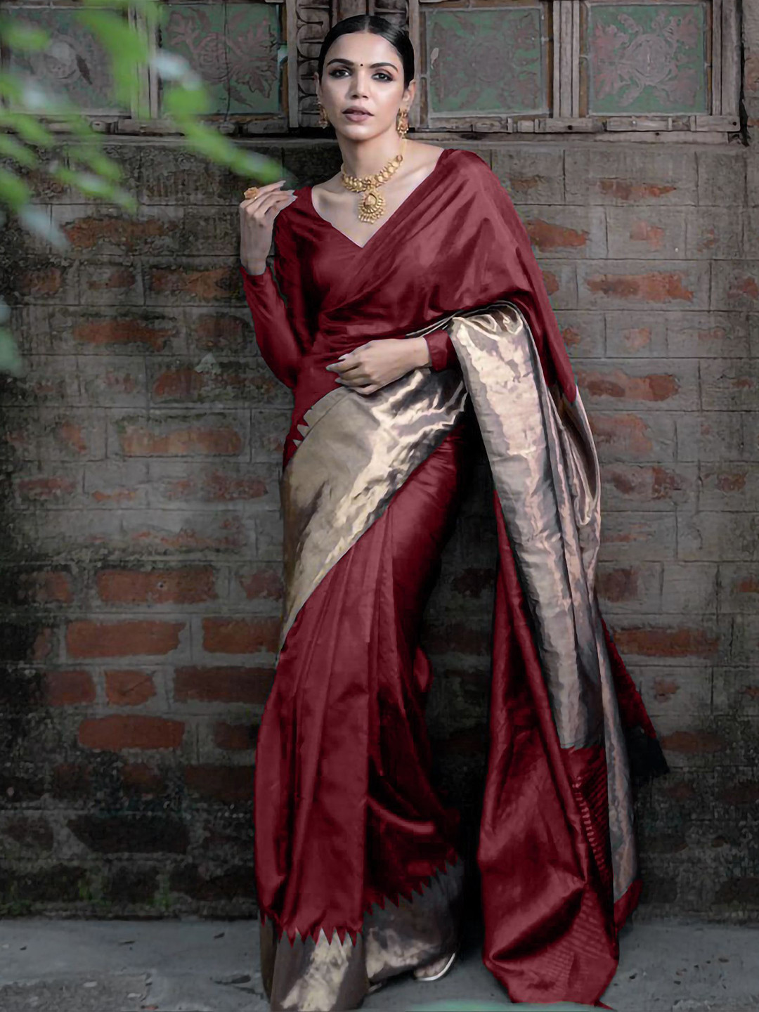 Lookmark Zari Border Kanjeevaram Saree