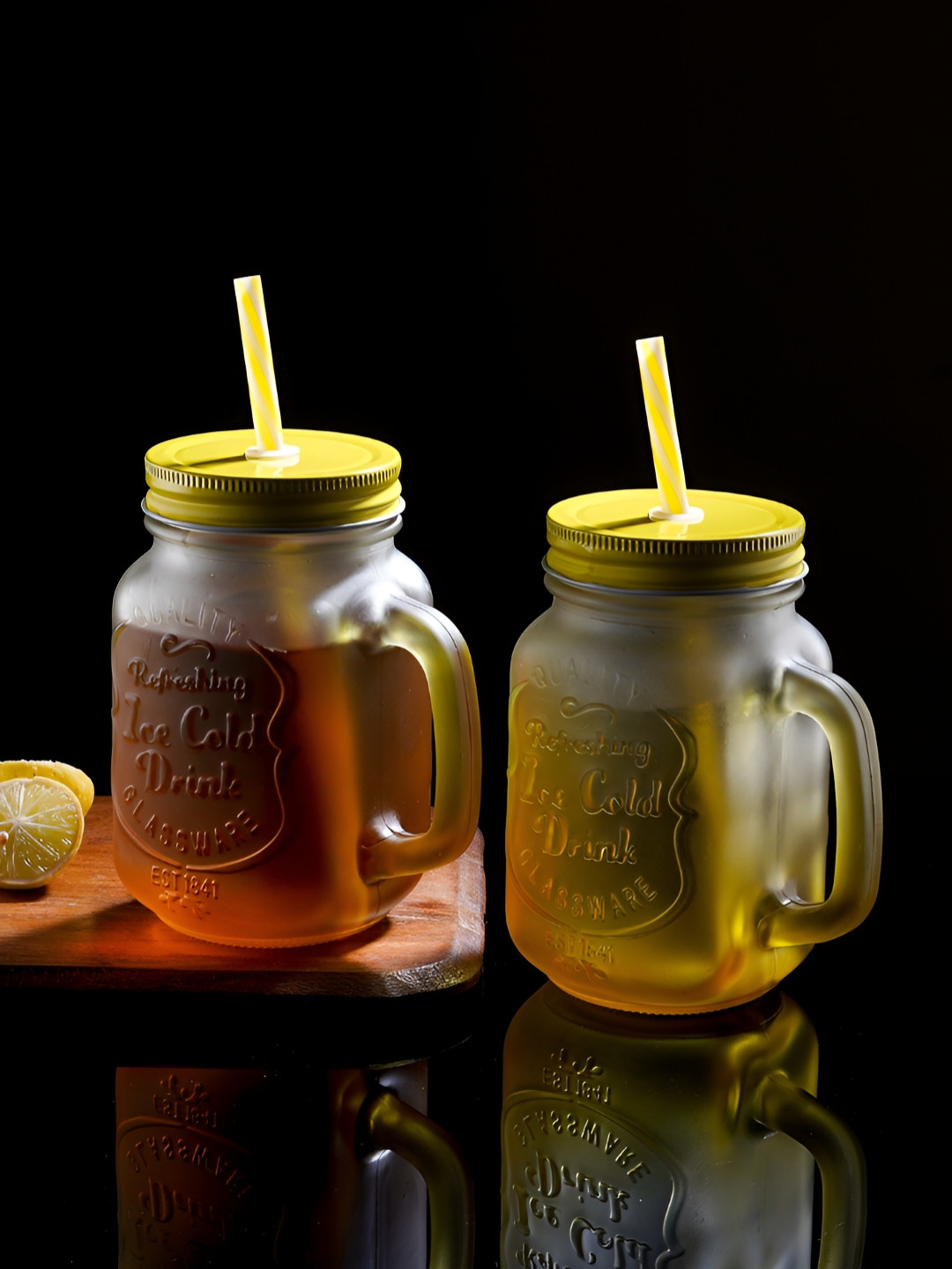 Aura Set of 2 Yellow Frosted Coloured Mason Jar With Metal Lid & Straw 480 ml Each