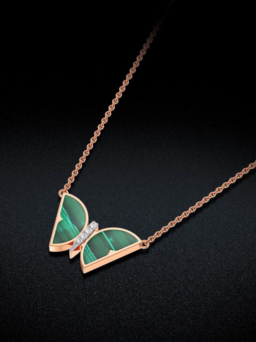 Joyalukkas Jade Flutter Diamond Pendant