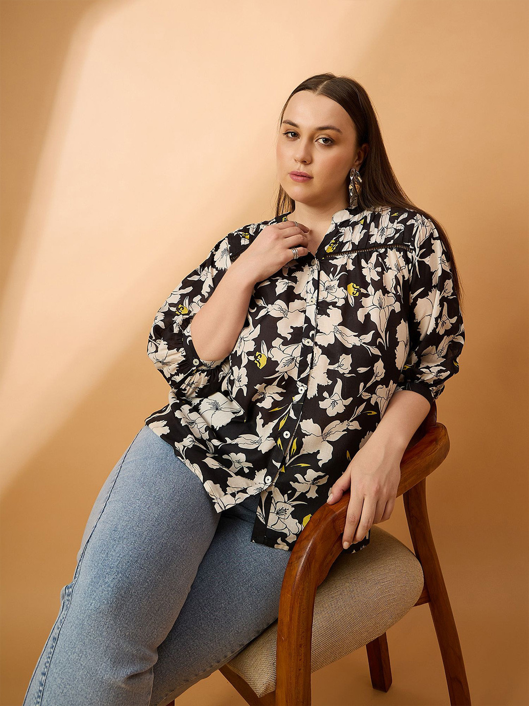 ANJIR Women Floral Print Mandarin Collar Crepe Top