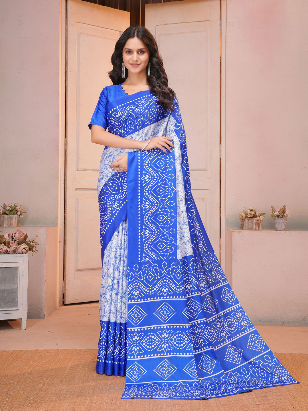 Garden Vareli Batik Print Pure Crepe Saree