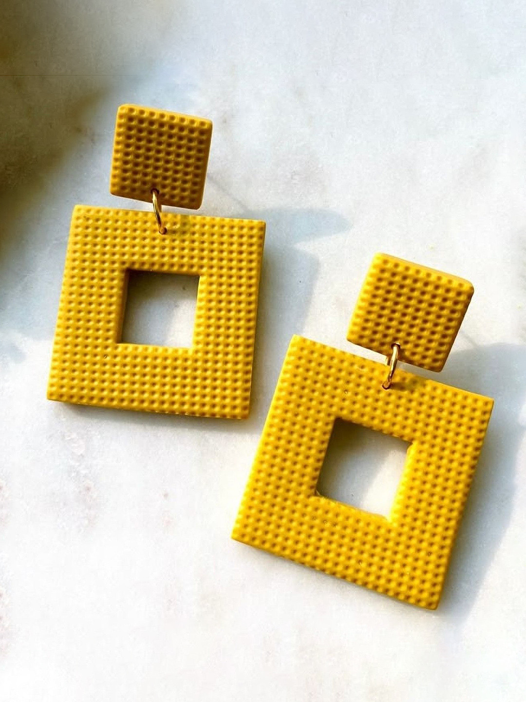 VMA PLAY FASHION Square Shaped Drop Earrings