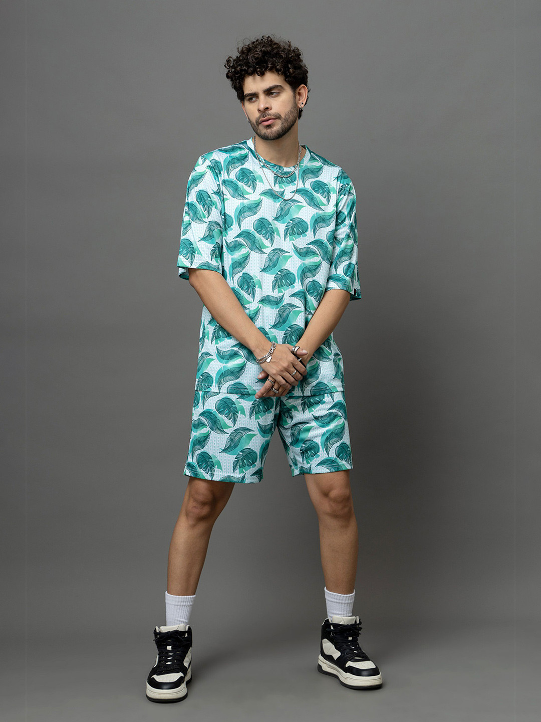 GO DEVIL Leaves Printed Oversized T-Shirt With Shorts Co-Ords