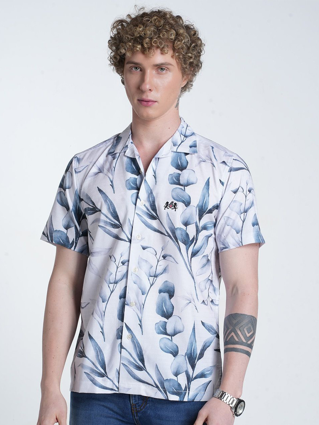 Double Two Relaxed Slim Fit Leaf Printed Resort Collar Chambray Weave Cotton Shirt