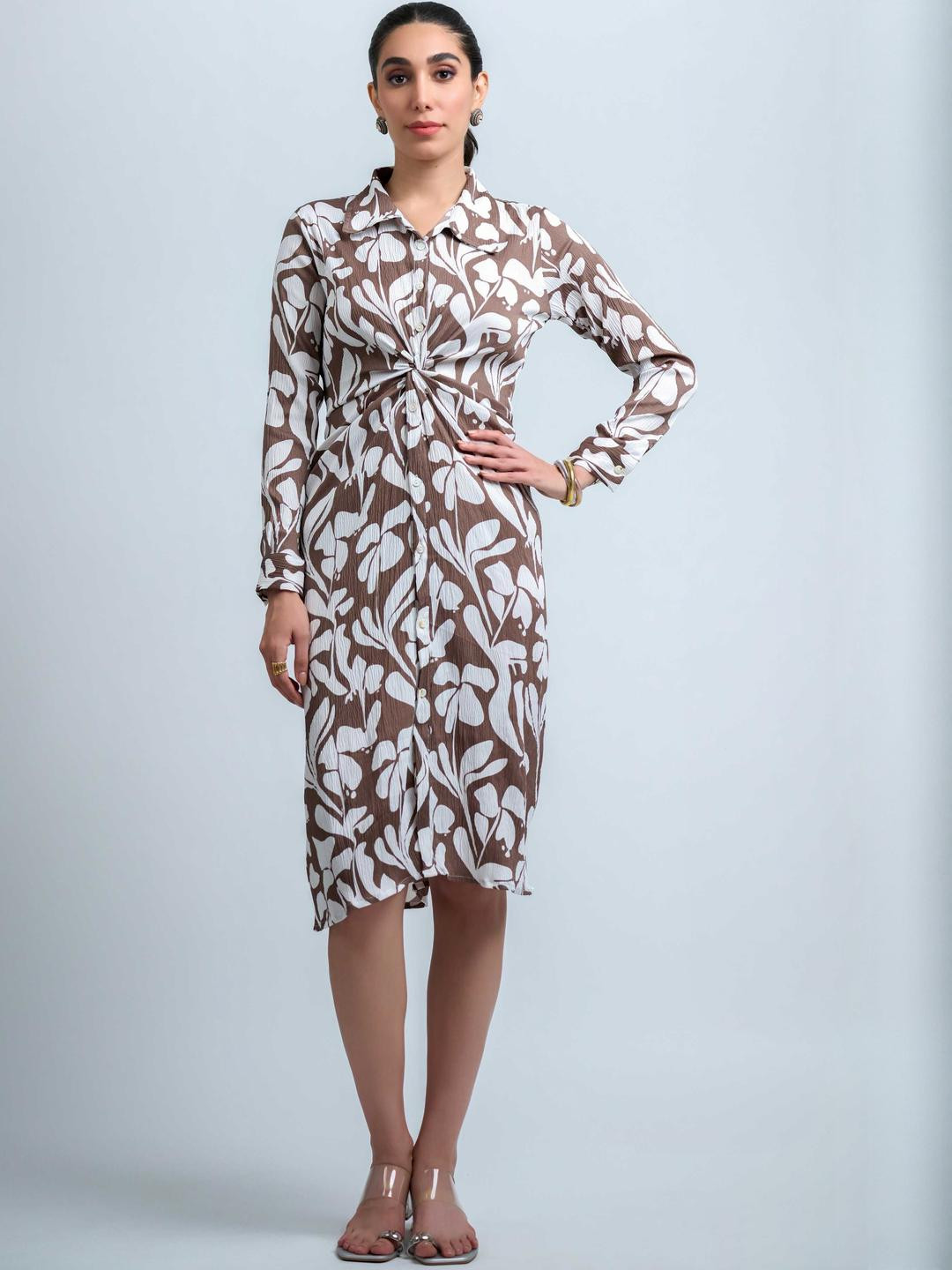 The Roadster Lifestyle Co.Women Printed Point Collar Shirt Dress