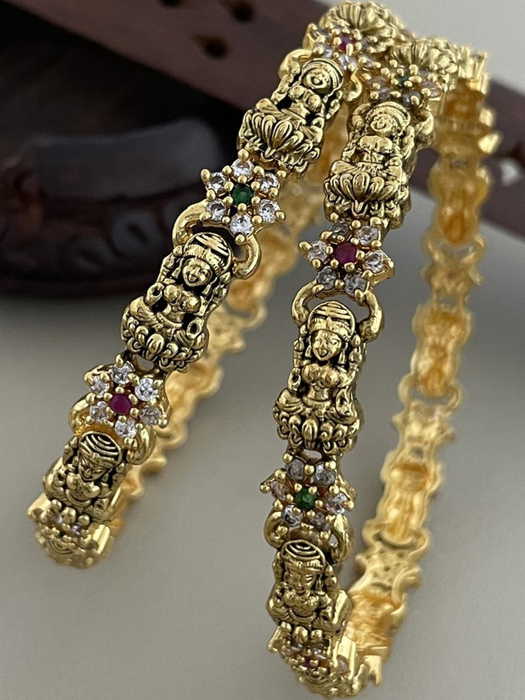 FIRST TOUCH Women Multi Bangle