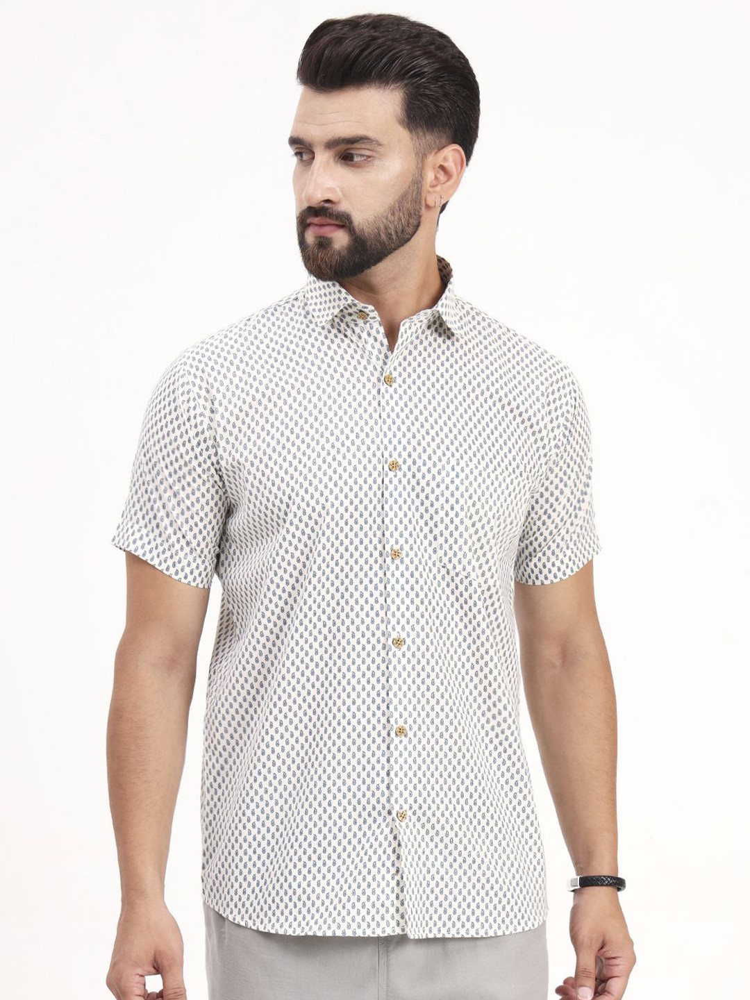 MILLENNIAL MEN Comfort Paisley Printed Spread Collar Cotton Shirt