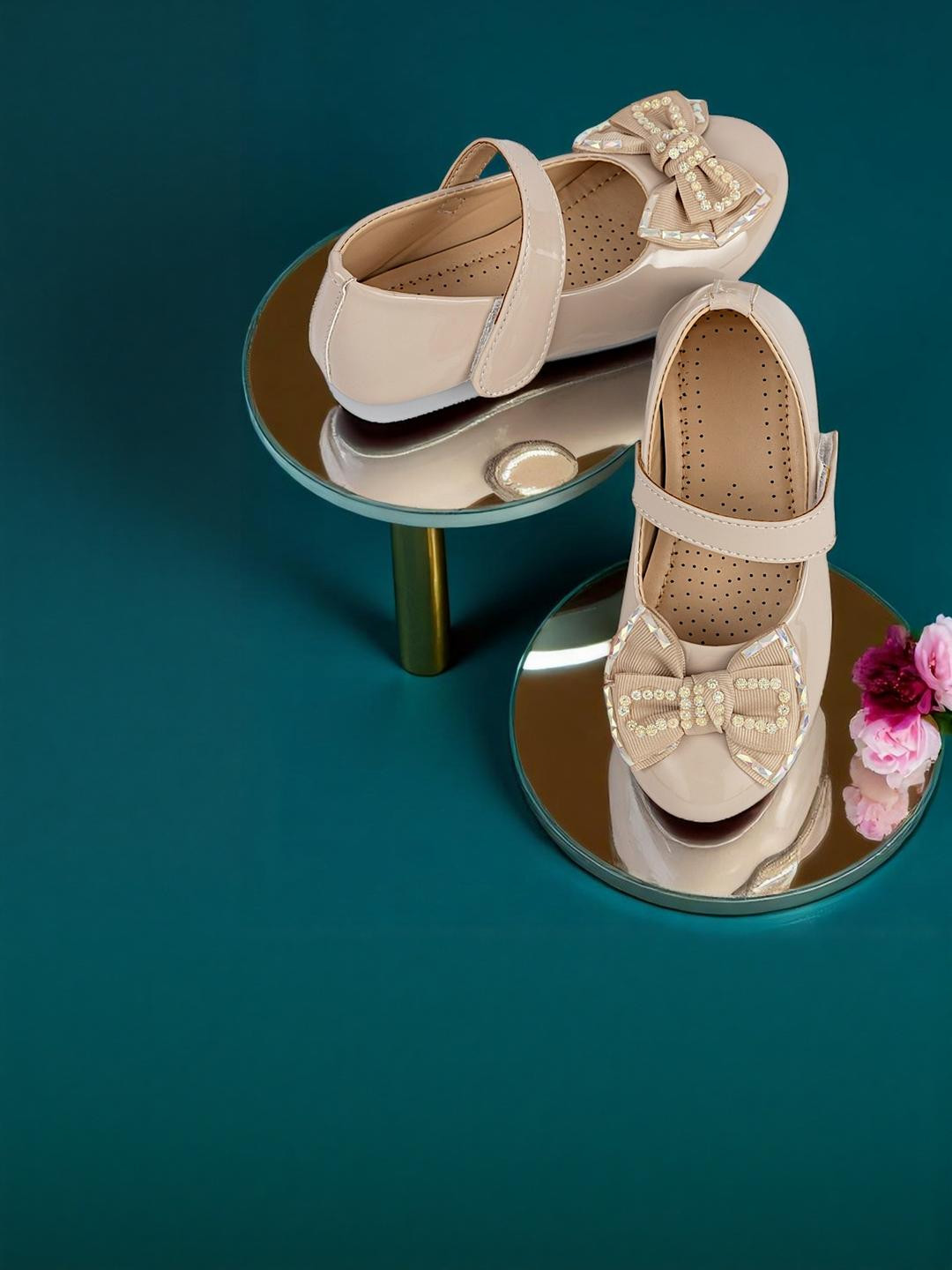 Freeplay Girls Beige Embellished Bow Slip-On Ballerina Shoes