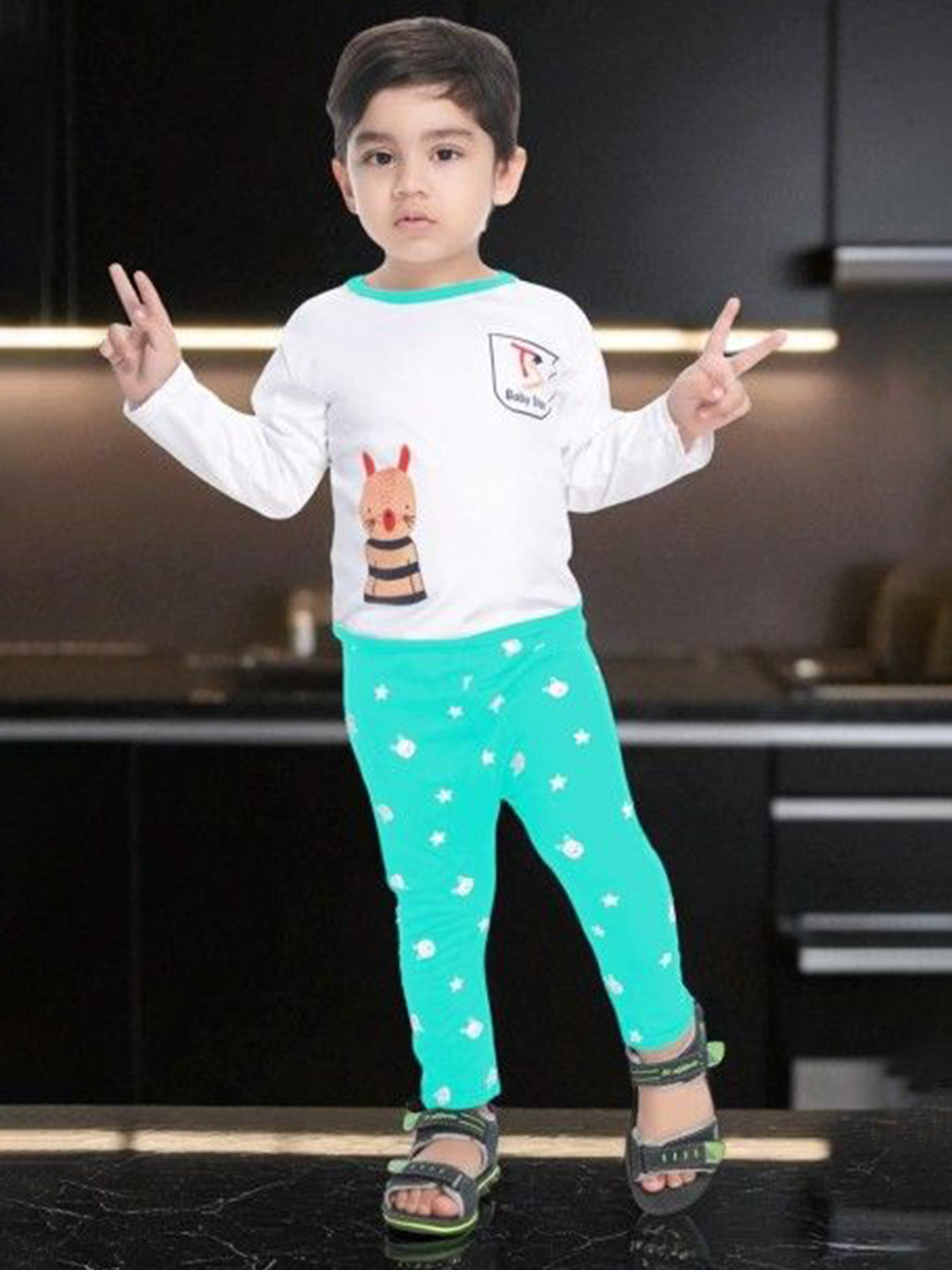 NEW GEN Boys Printed Long Sleeves T-shirt With Trousers