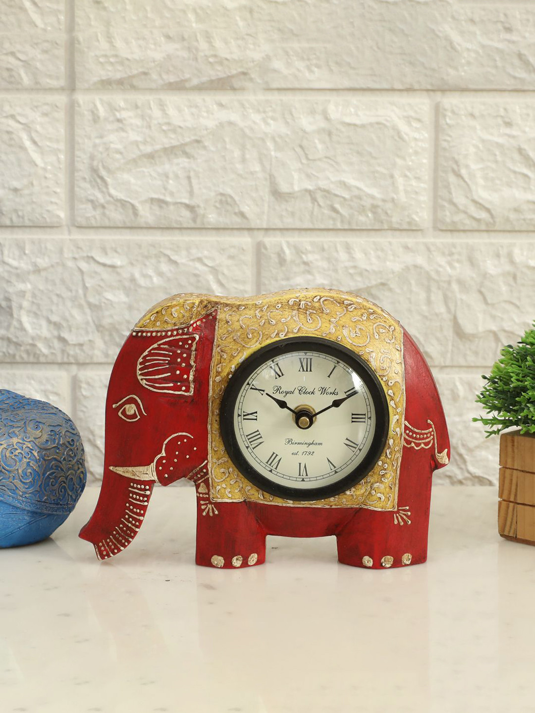 vedas C-Helena Red & Yellow Printed Wooden Table Clock With Dial