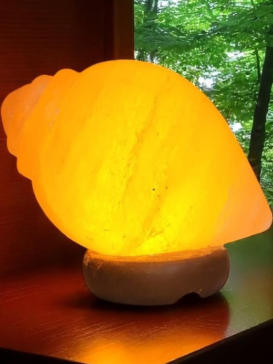 GLOBAL AROMA Pink Wood Contemporary Spherical Table Lamp