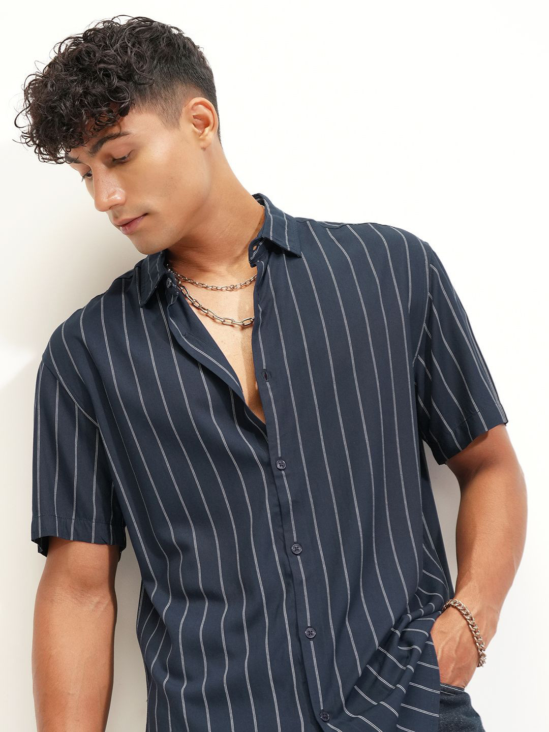 HIGHLANDER Vertical Striped Cutaway Collar Relaxed Fit Shirt