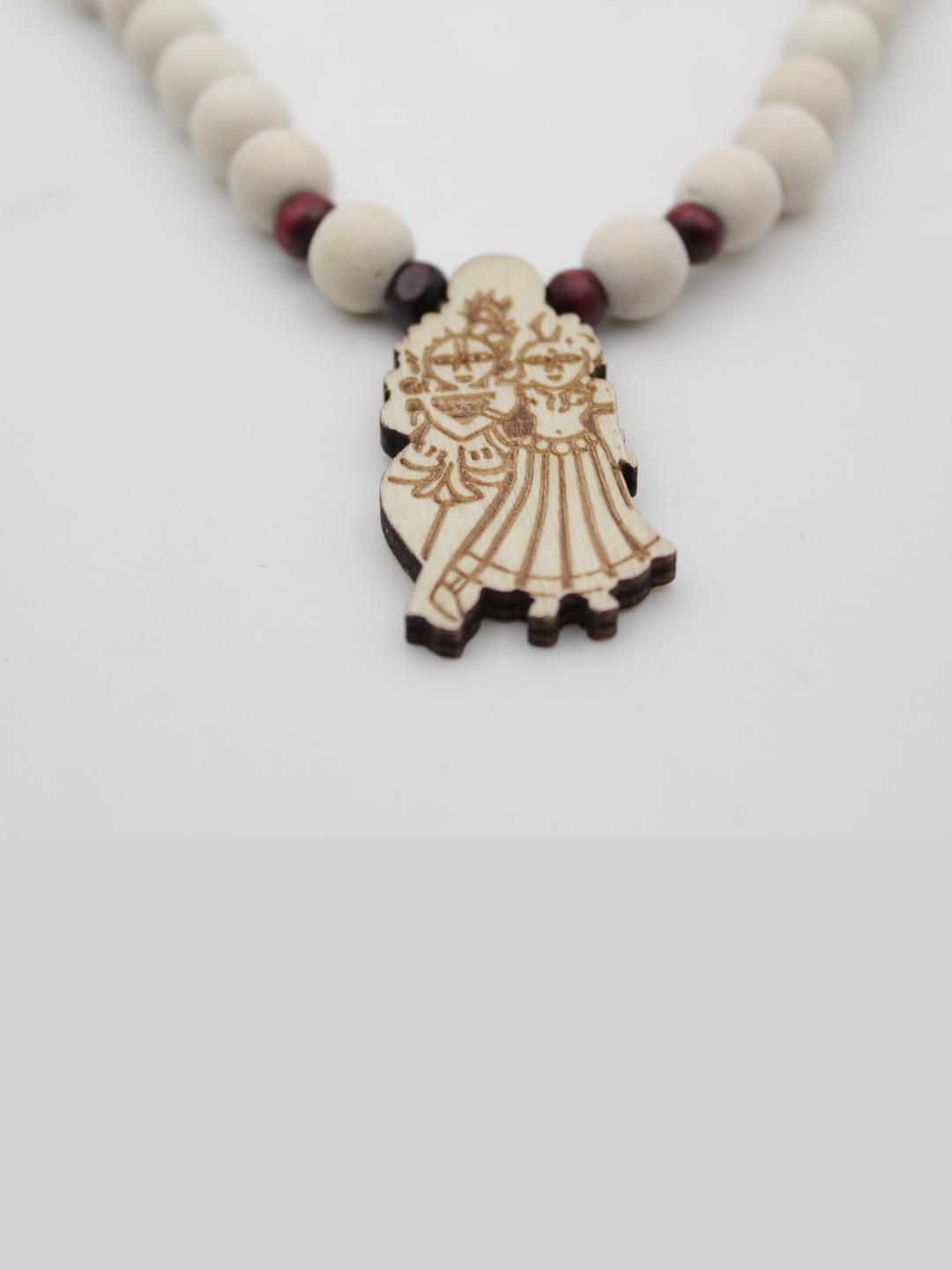 Dharmsaar Metal Necklace