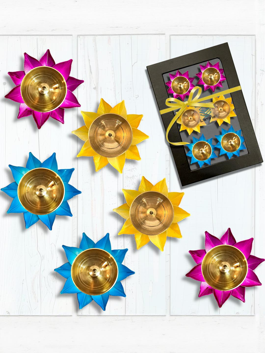 Lamina Pack of 6 Lotus Shaped Diya for Puja