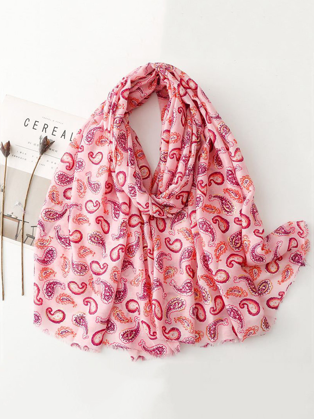 QUECY Women Ethnic Motifs Printed Scarf with Frayed Border