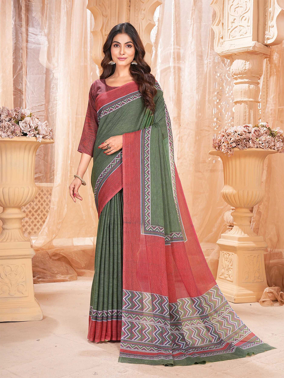 Garden Vareli Geometric Printed Saree with Blouse Piece