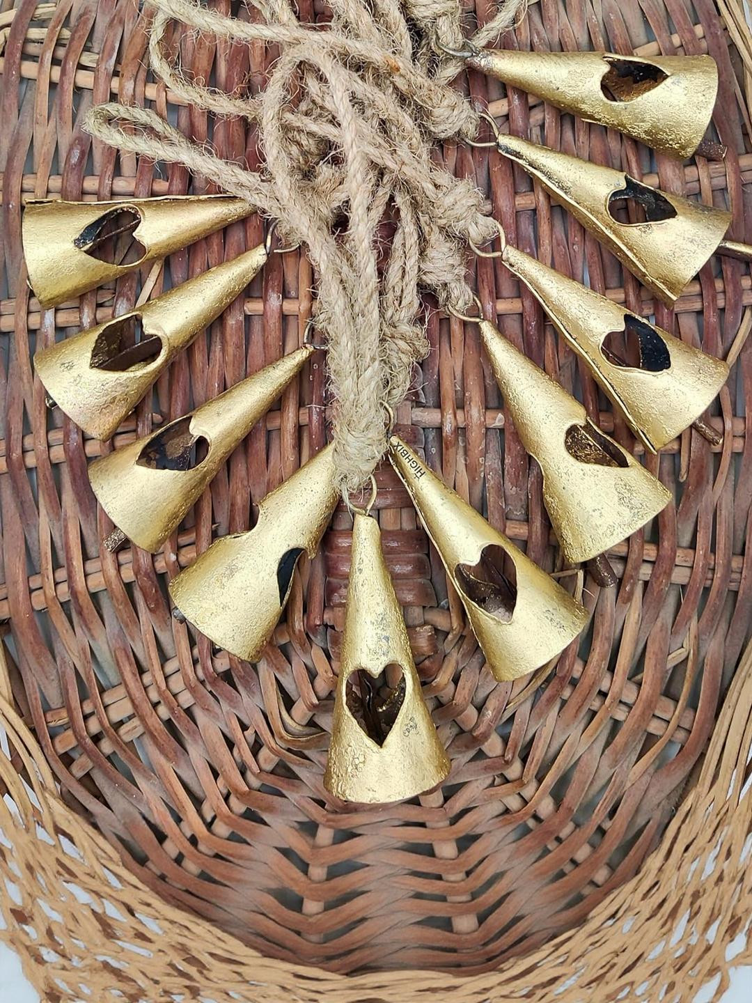 Rusty Harmony Cone Shape Cow Bells 10 PiecesCone Heart, Small