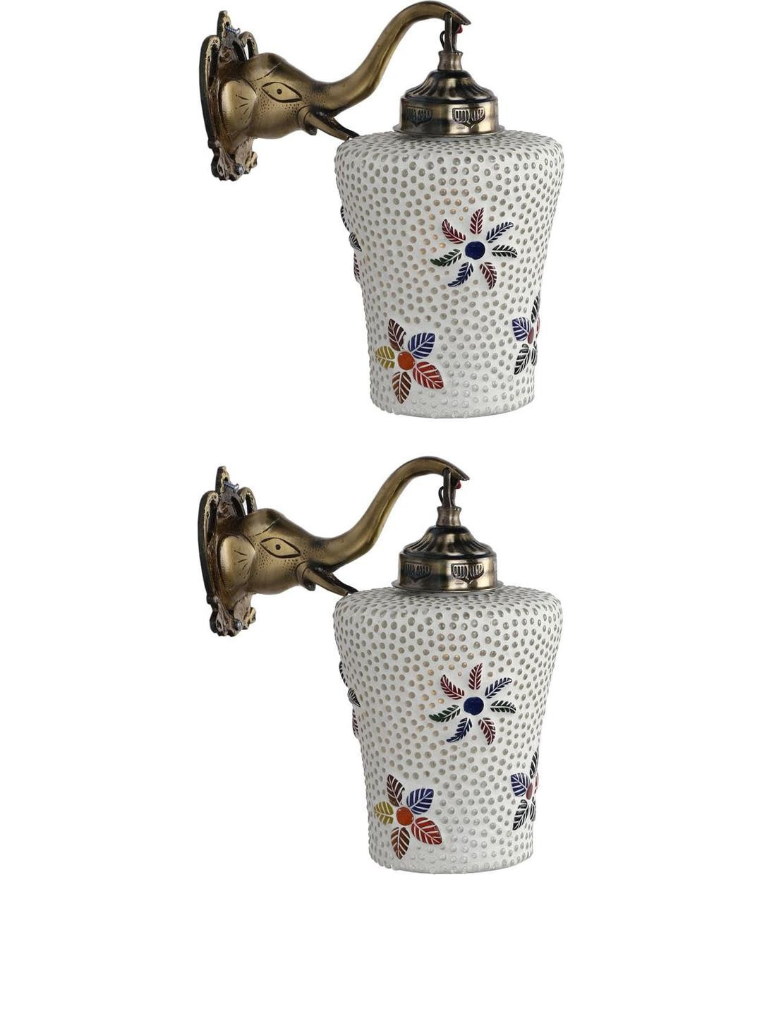 SOMIL White & Gold-Toned Textured Elephant Wall Mounted Cylinder Shaped Glass Wall Lamp