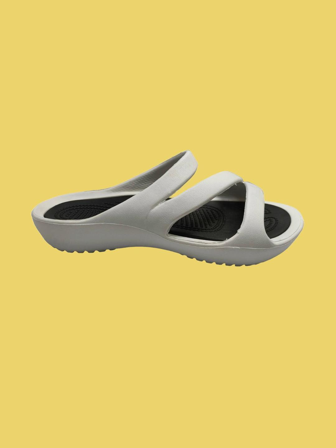 INDUS CLOUD Women White Sandals
