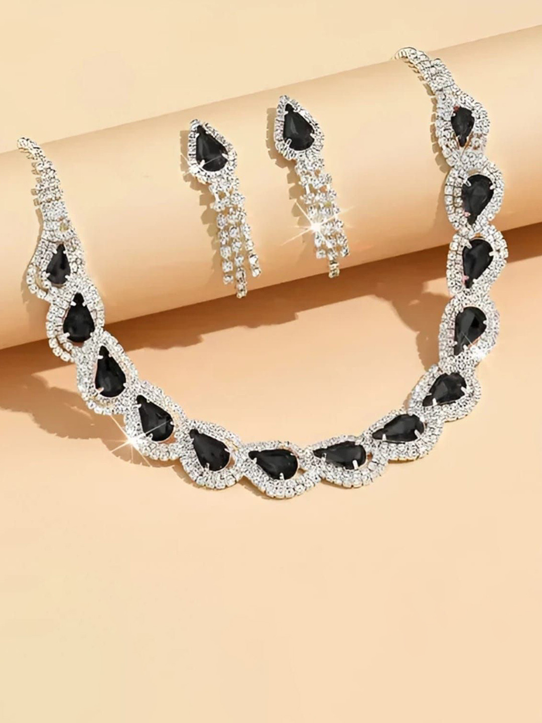 ASCEND Sliver-Plated Crystals Stone-Studded Jewellery Set