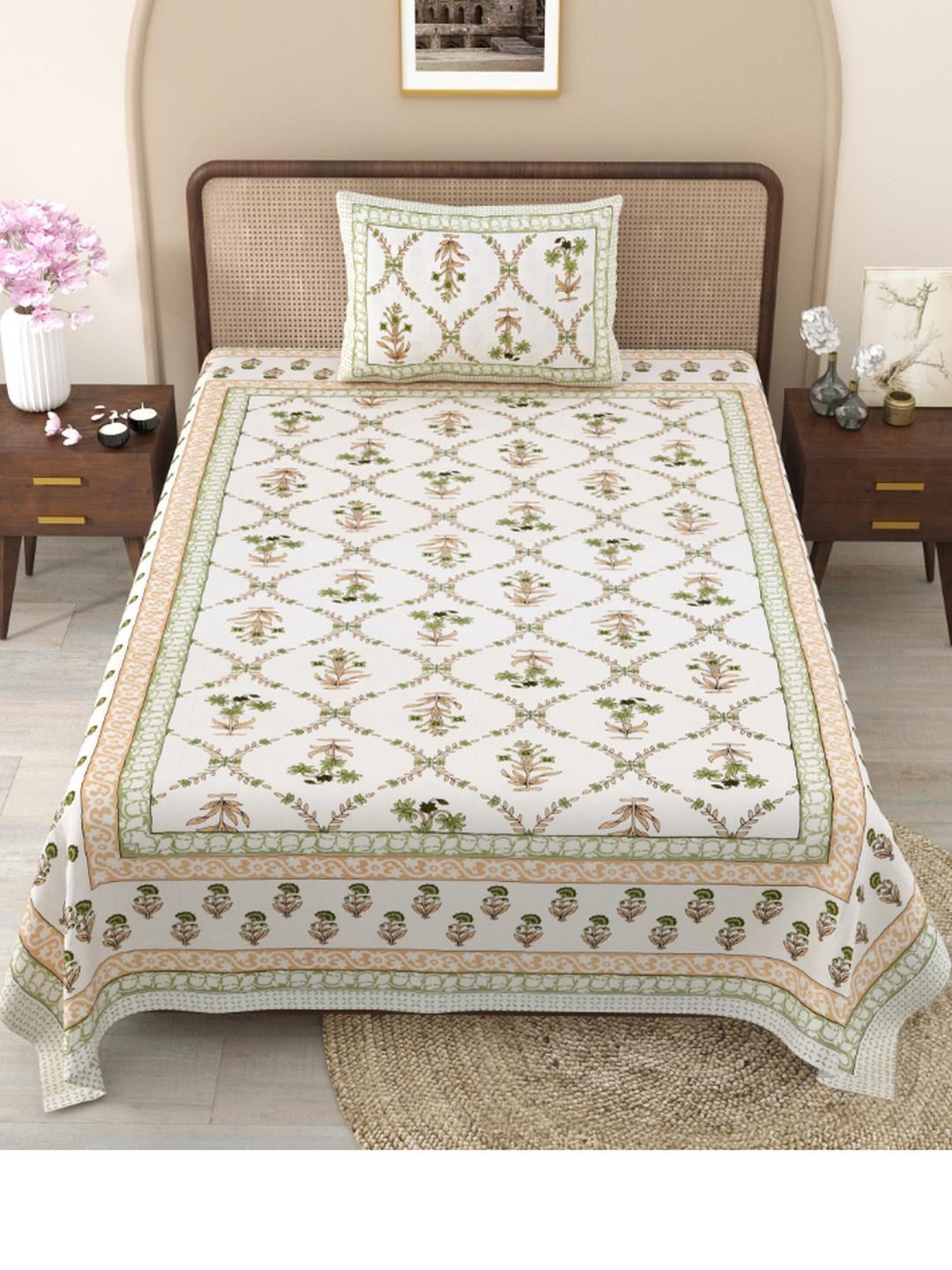 Shubastik White Floral 210 TC Single Bedsheet with 1 Pillow Covers