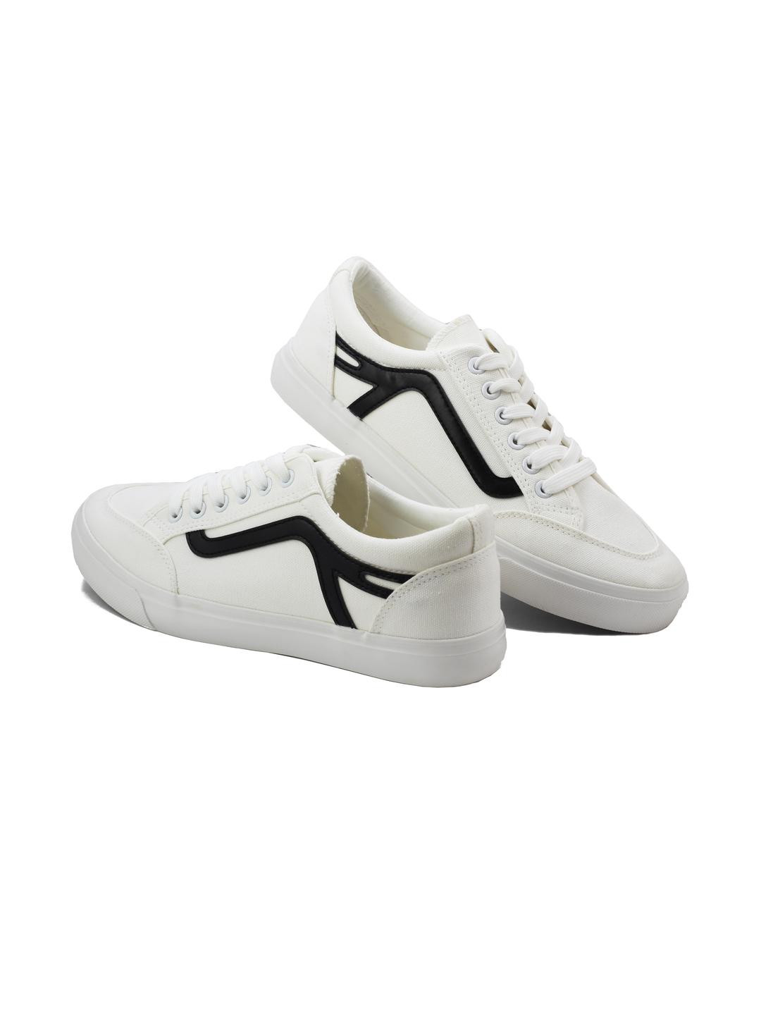 Cipramo Men White Casual Shoes