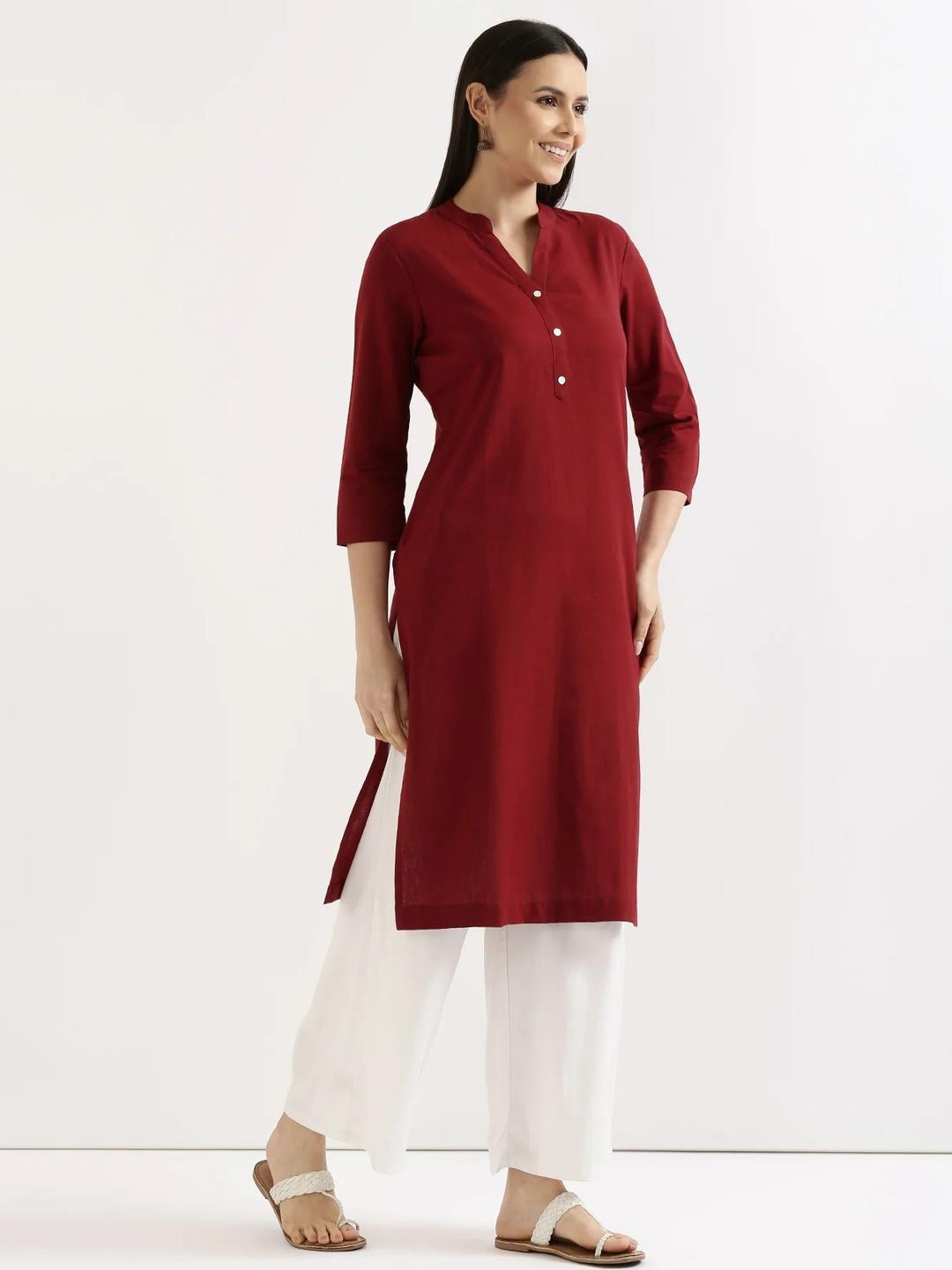 Tarubi Women Maroon Viscose Rayon Kurtis