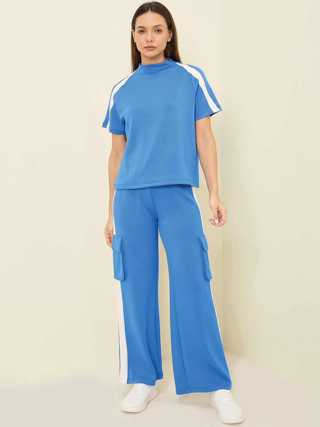 Sweet Dreams Round Neck Half Sleeves Top With Trousers Co-Ords