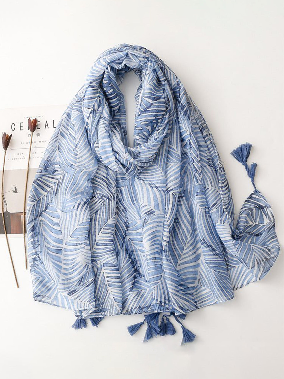 QUECY Women Printed Scarf With Tasselled Borde