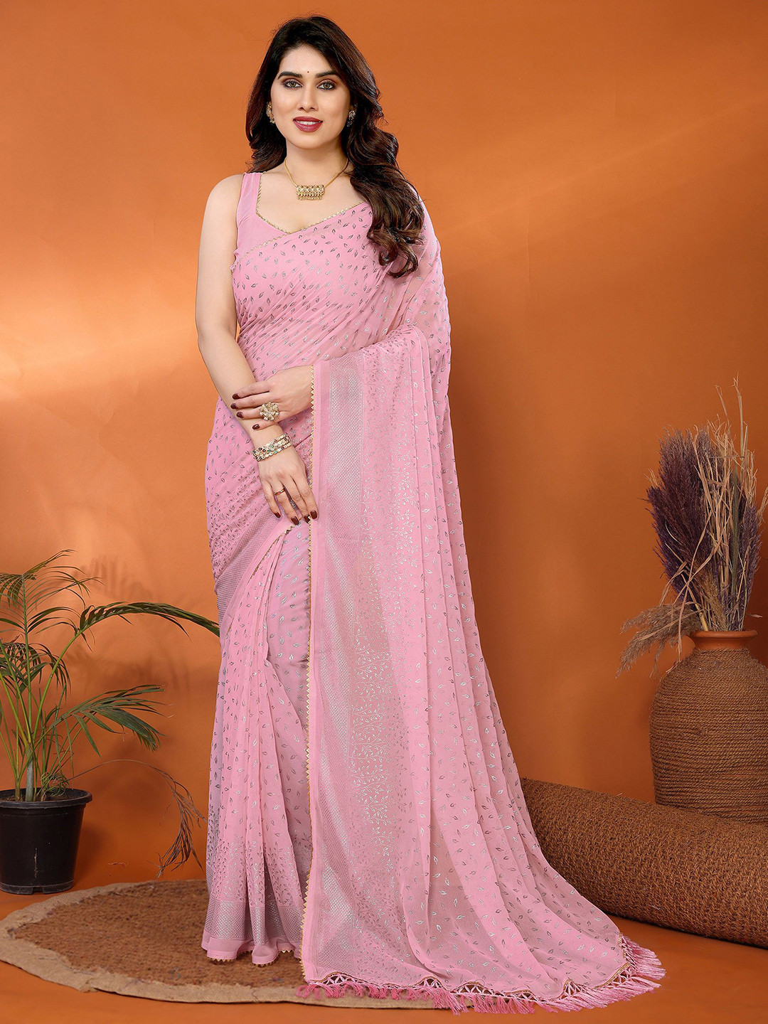 AMRUTKALA SAREES Embellished Designer Block Print Saree