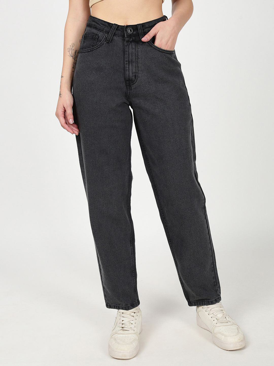 Roadster  Women Carrot Fit Mid-Rise Pure Cotton Jeans