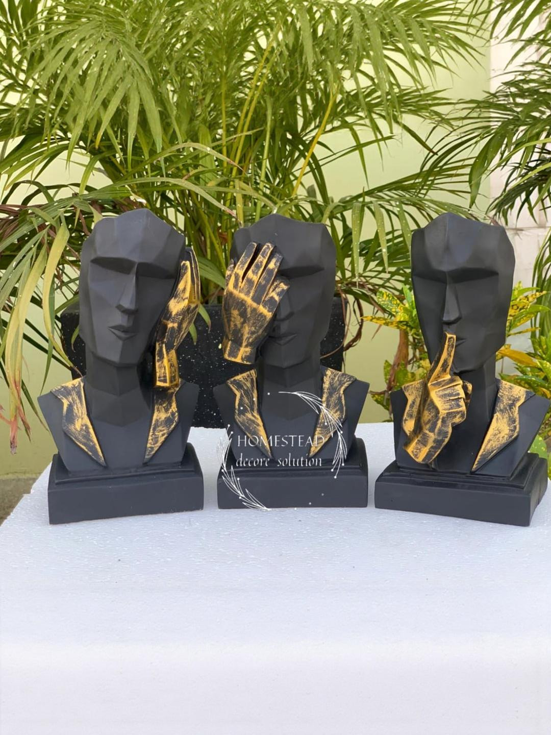 HOMESTEAD DECORE SOLUTION Black & Gold Set of 3  Human Face Figurine Showpieces