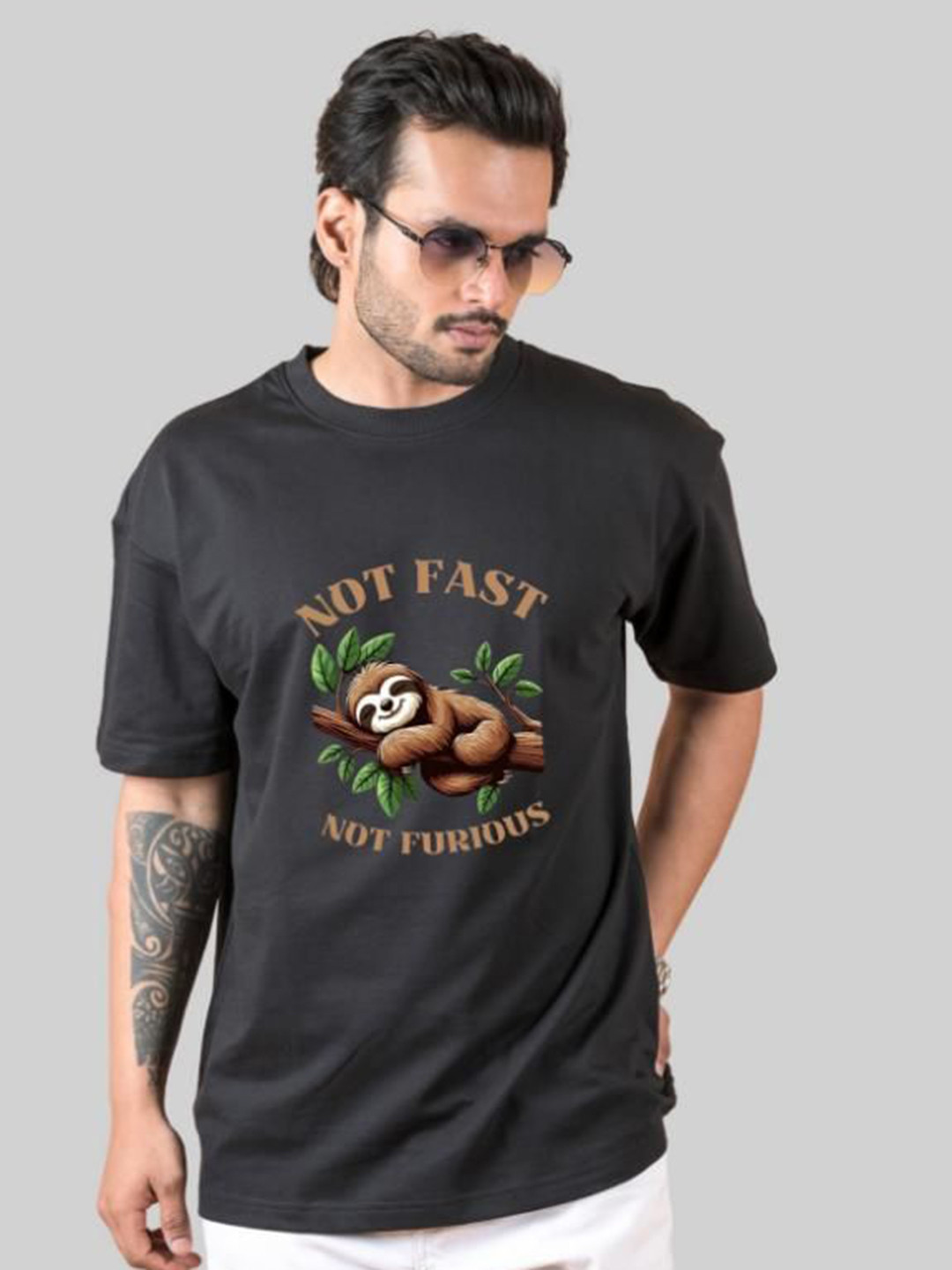 INDIAN THREADS Men Graphic Printed Round Neck Cotton T-shirt