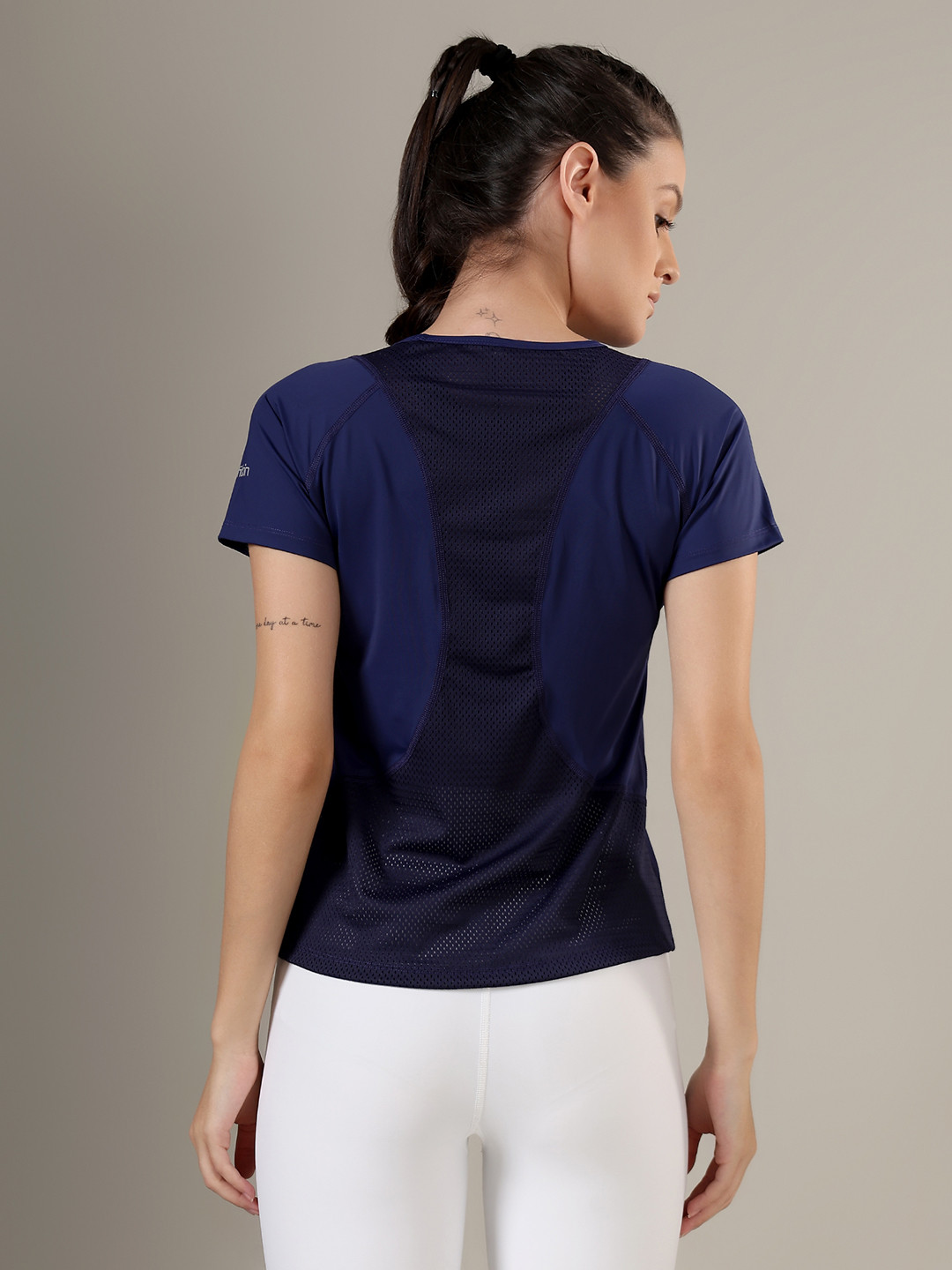Fitkin Women Navy Blue Solid Mesh Inserts Training T-shirt